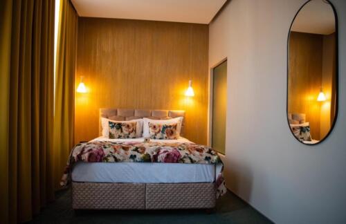 pozeclienti (43) (1)